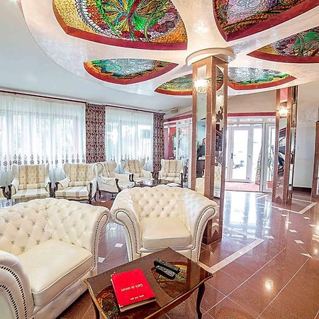 Hotel Roco Izvin Экстерьер фото