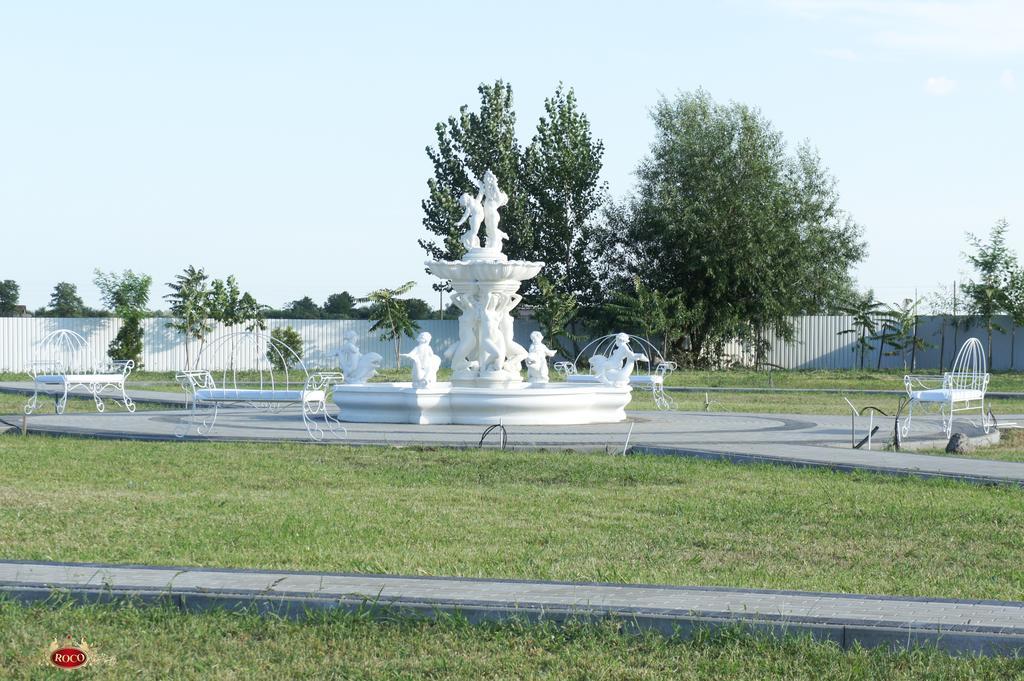 Hotel Roco Izvin Экстерьер фото