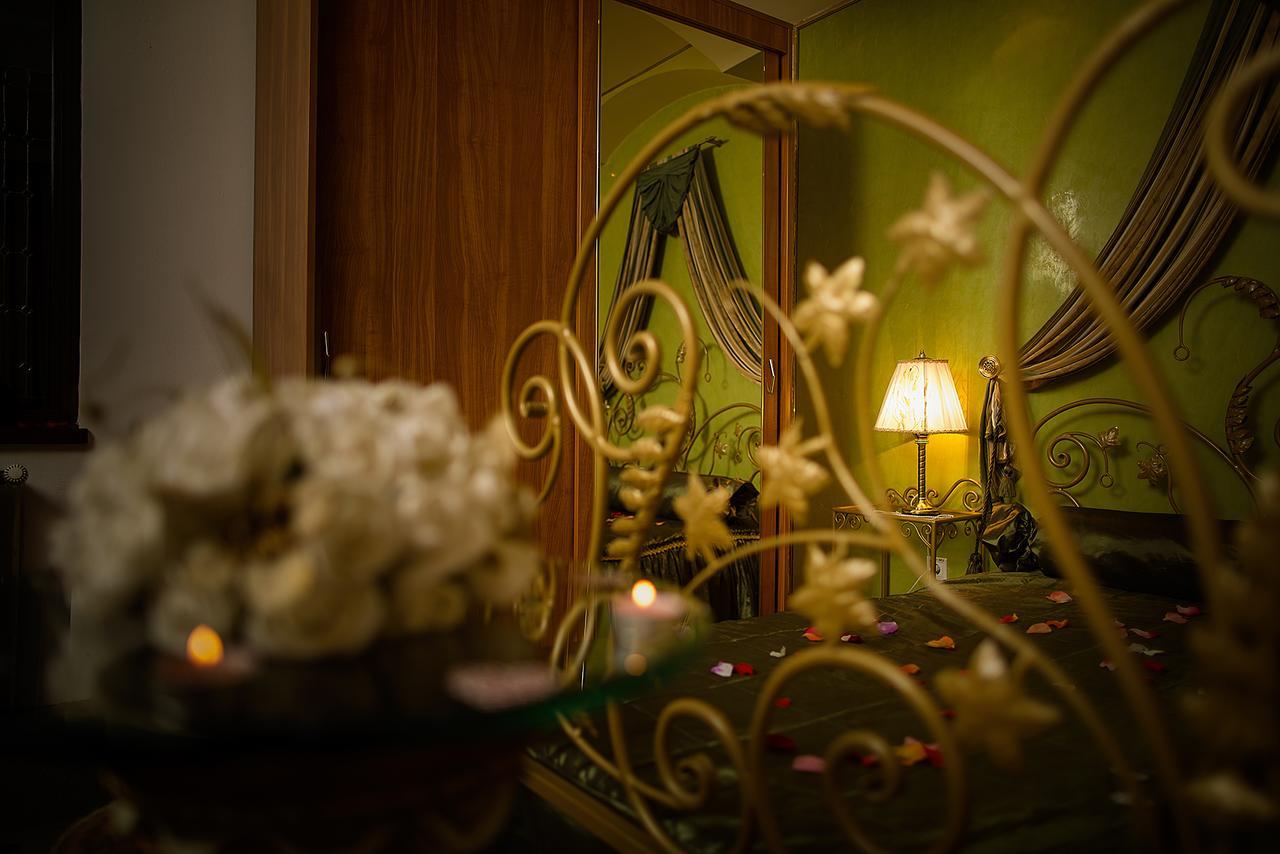 Hotel Roco Izvin Экстерьер фото