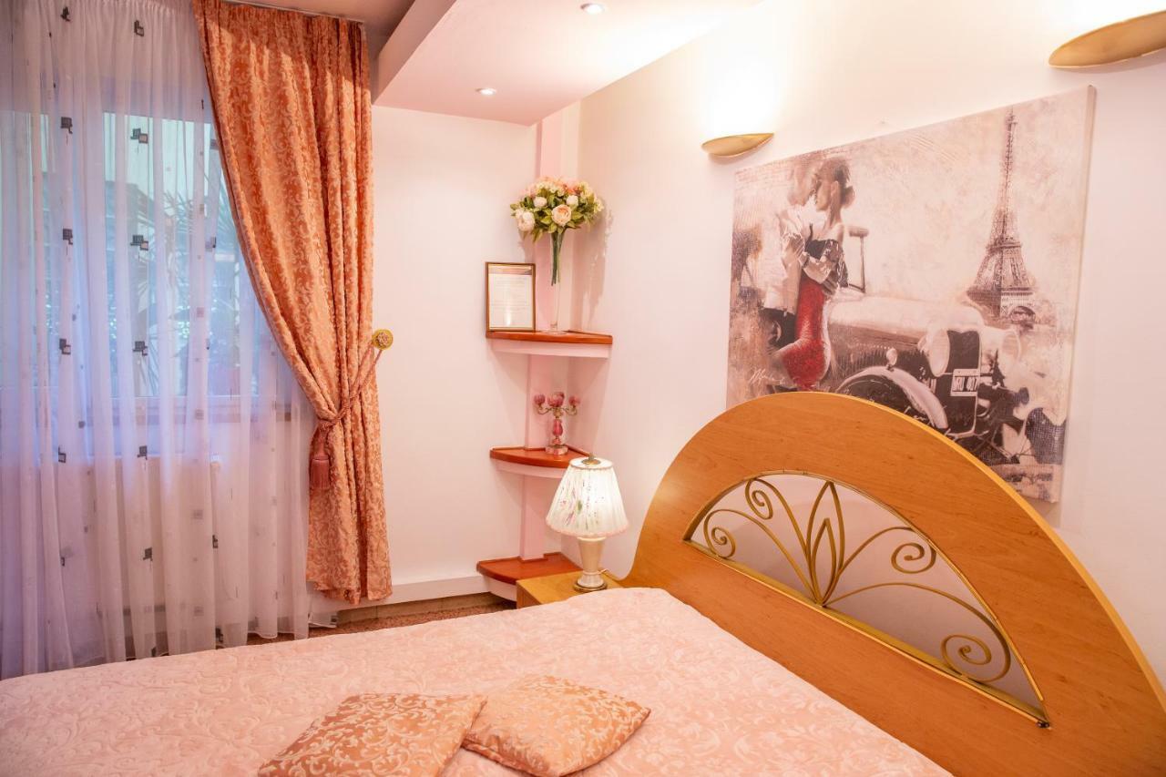 Hotel Roco Izvin Экстерьер фото